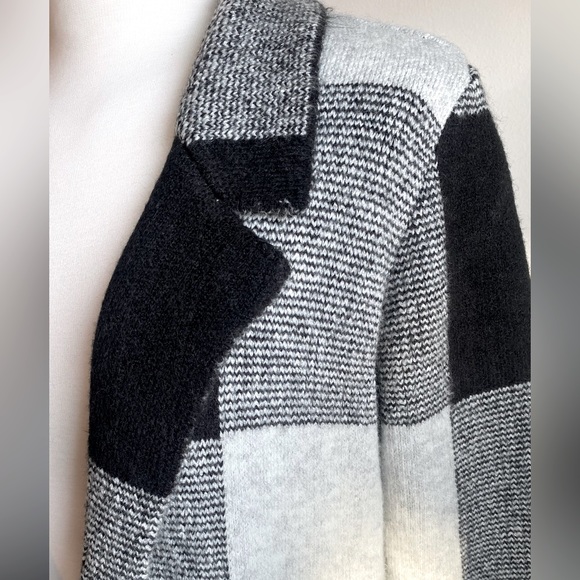 Dynamite Checkered Coatigan - Picture 3 of 4